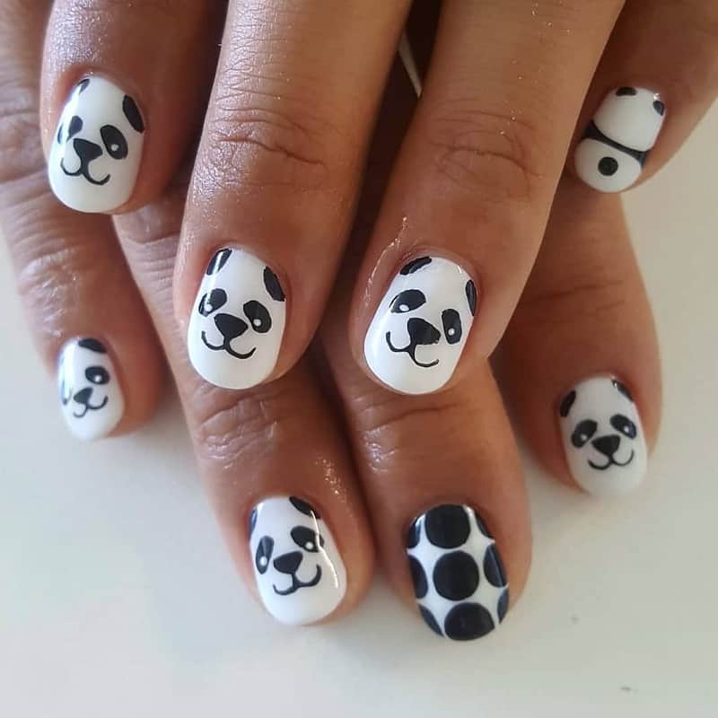 panda face nail design