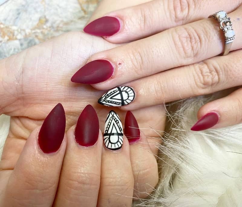 maroon acrylic nails