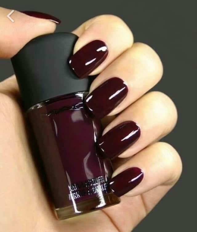 40 Super Hot Maroon Color Nail Polish Ideas – NailDesignCode