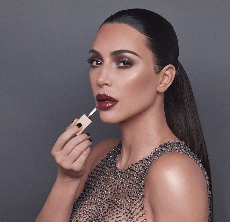 12 Kim Kardashian Nails That'll Inspire You NailDesignCode