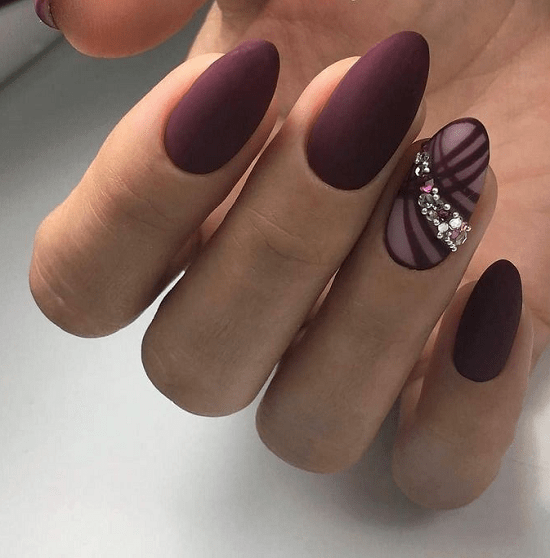 12 Classy Maroon Matte Nails You Must See Naildesigncode