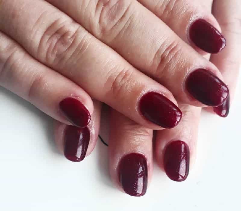 40 Super Hot Maroon Color Nail Polish Ideas – NailDesignCode