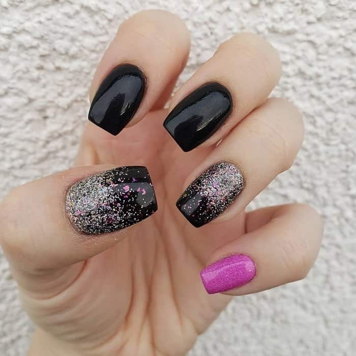 25 Elegant Black & Silver Nail Designs in 2024 NailDesignCode