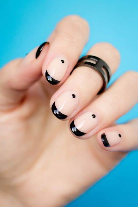 black french tip nails