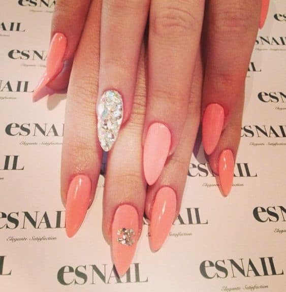 Stiletto Peach design