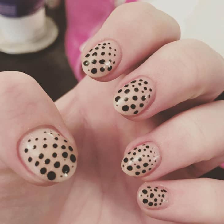 Nude Dotted Nail Designs