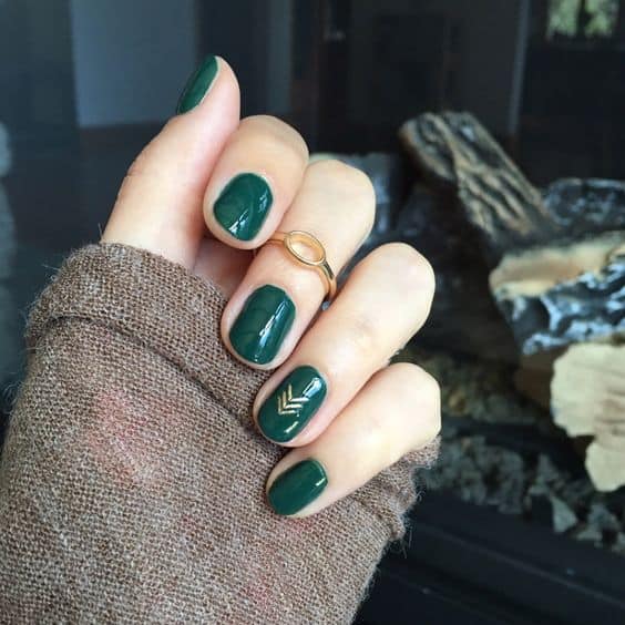 Green Acrylic Round Nail