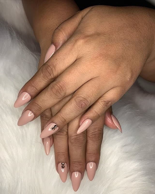 short stiletto gel nails