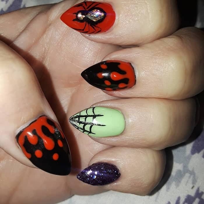 25 On-Trend Short Stiletto Nails for 2024 – NailDesignCode