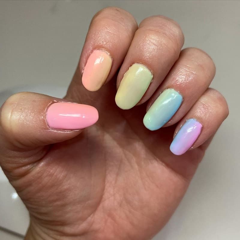 medium round acrylic nails