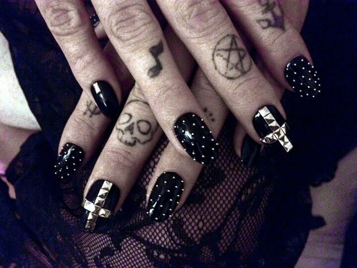 Gothic nail art designs