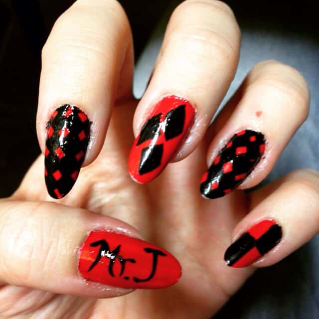 Harley Queen joker nail art