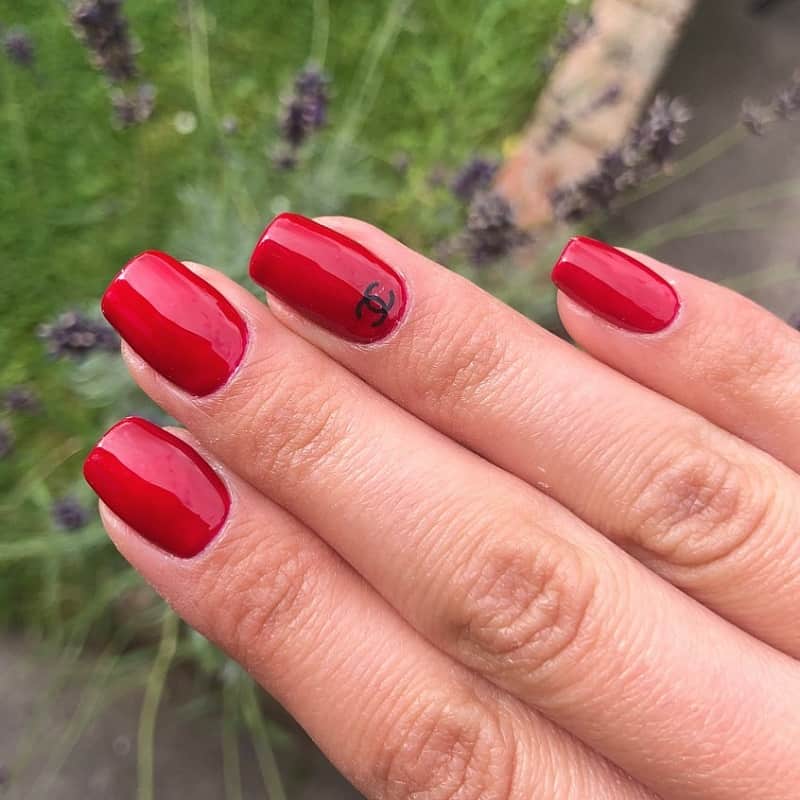 chanel dark red nail polish