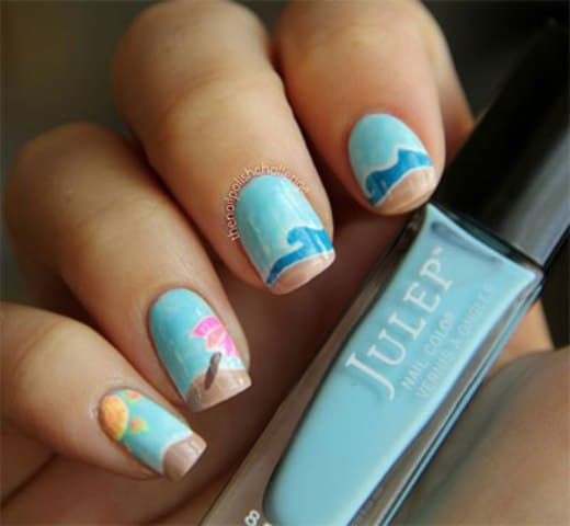 Sea Wave Nail Art