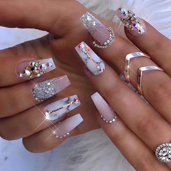 Crystal Nail Combined with marble pattern