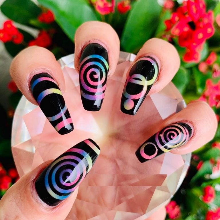 20 Astounding Airbrush Nail Art to Blow Your Mind NailDesignCode