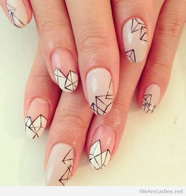Triangle geometric nails