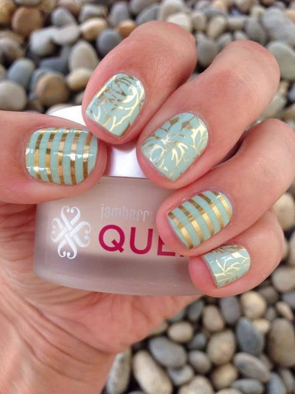 mint green line nail design