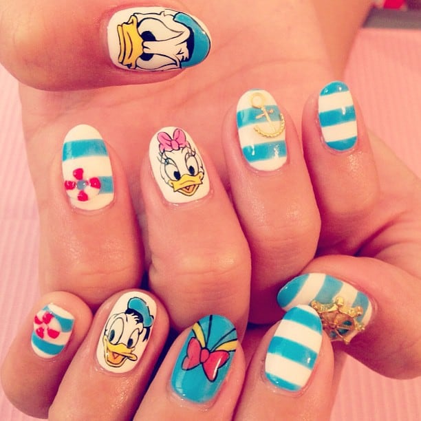 Donald Duck Nail Art