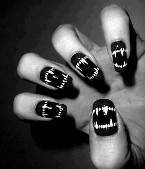 10 Enigmatic Emo And Gothic Nails To Ignite The Mystery