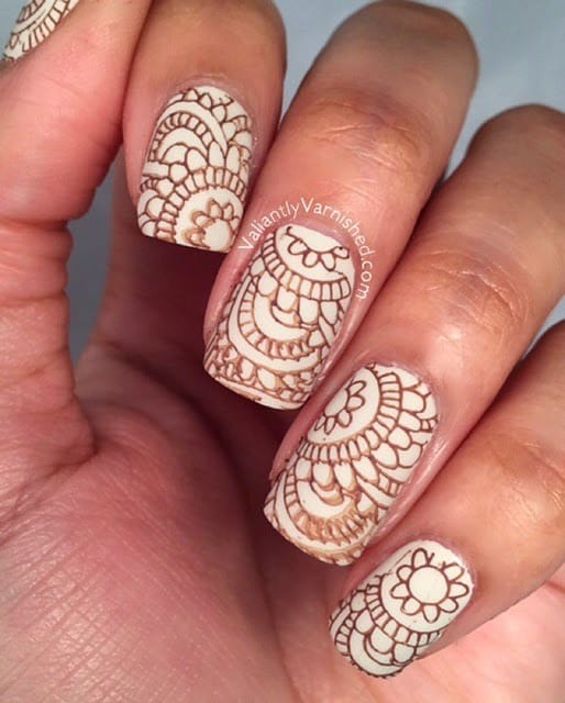 15 Creative Henna Nail Designs To Look Modish NailDesignCode