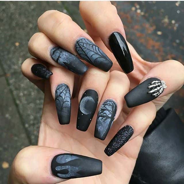 Top 35 Emo And Gothic Nails To Try Naildesigncode 4009