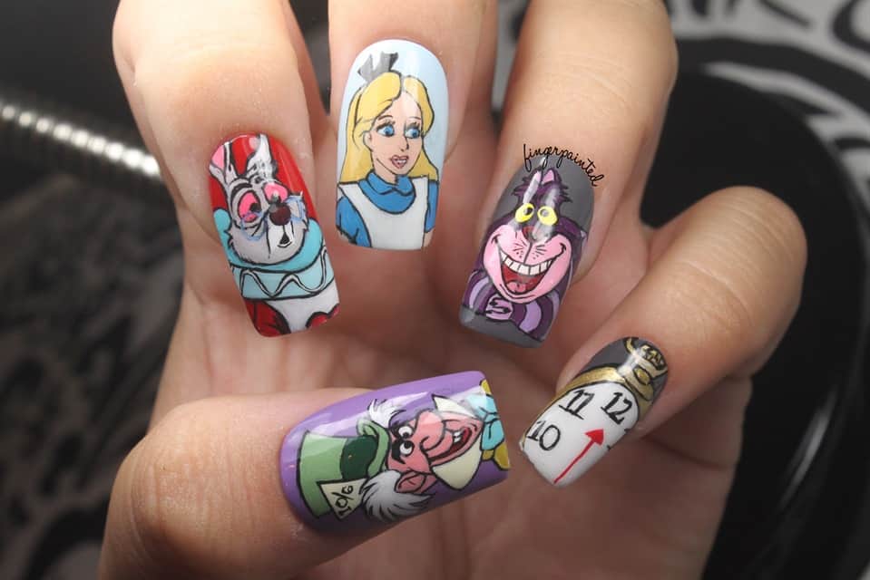 Alice in wonderland nail art