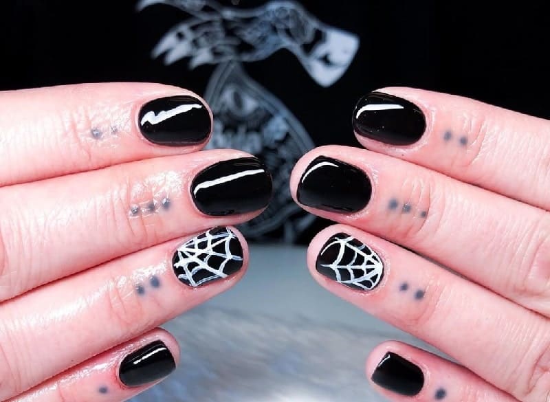 short goth nails