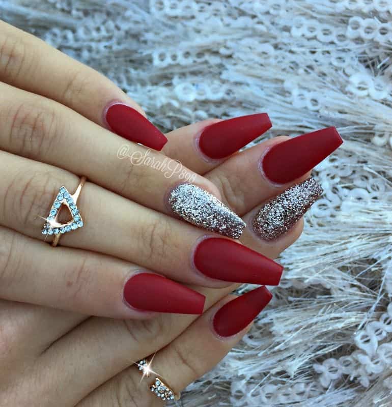 Nails To Go With Red Dress