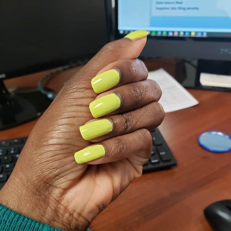 neon nail polish for dark skin