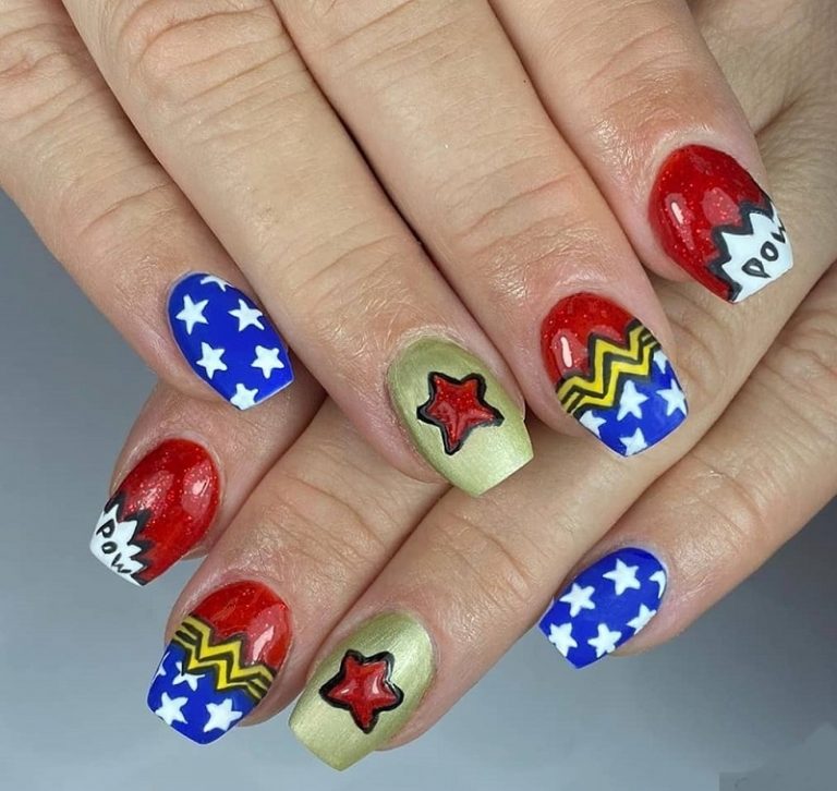 15 Wonder Woman Nails To Feel Like A Super heroine