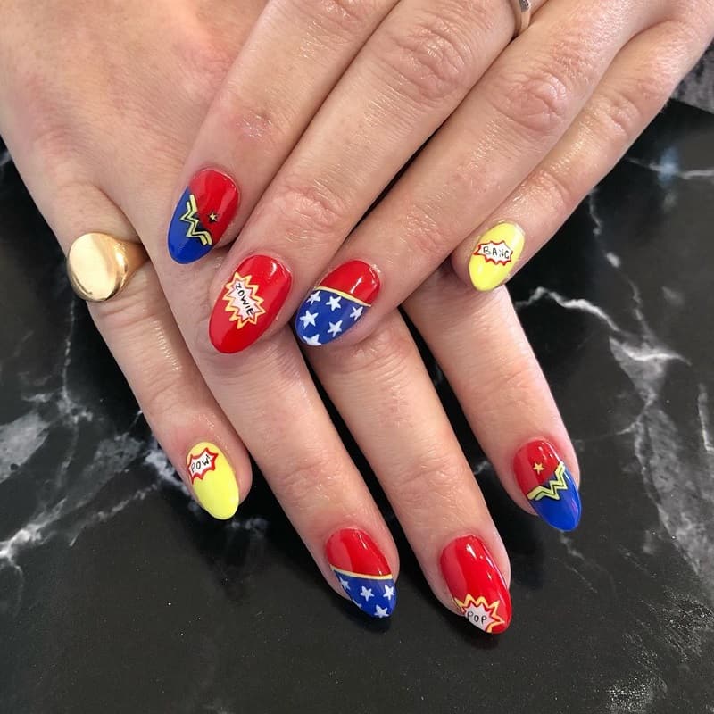 wonder woman nail art 