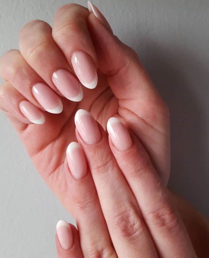 oval nail shape