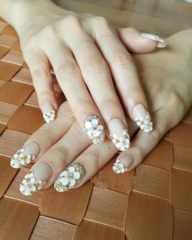 3d daisy nail art