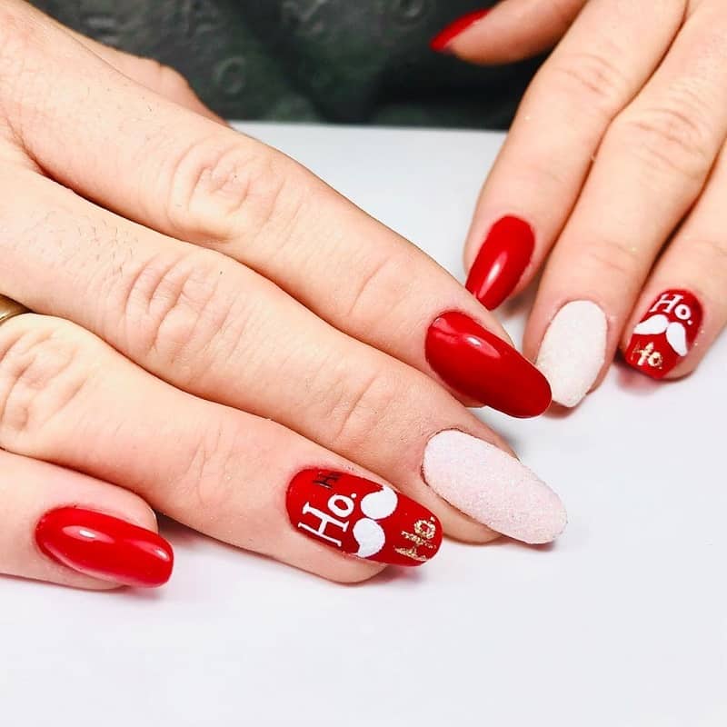 mustache christmas nails