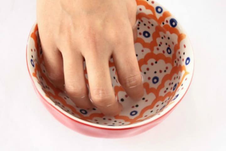 hot water for removing nail polish 