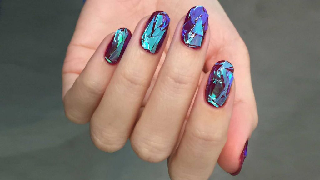 shattered glass nails