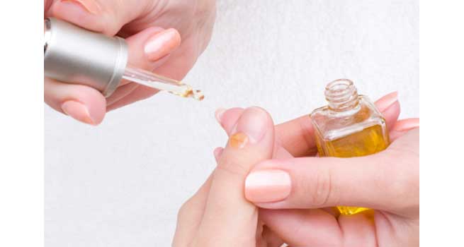 Moisturize Nails with Oil
