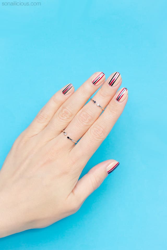 red minimalist nail art