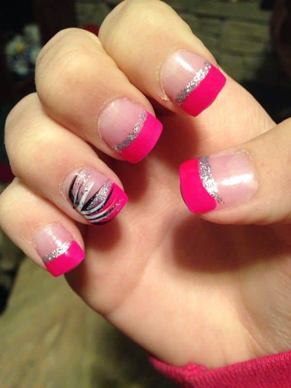 31 Awe-Inspiring Prom Nails To Make Heads Turn – NailDesignCode