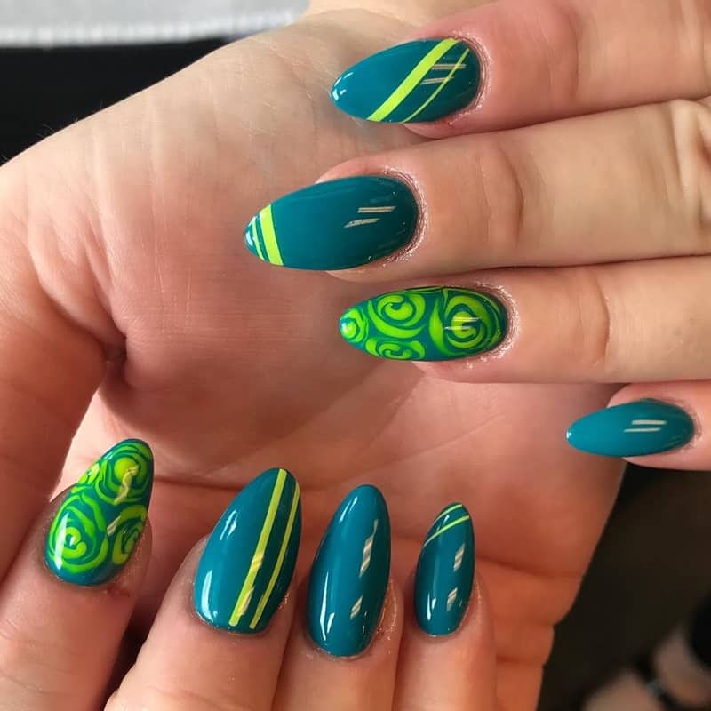 green rose nail art