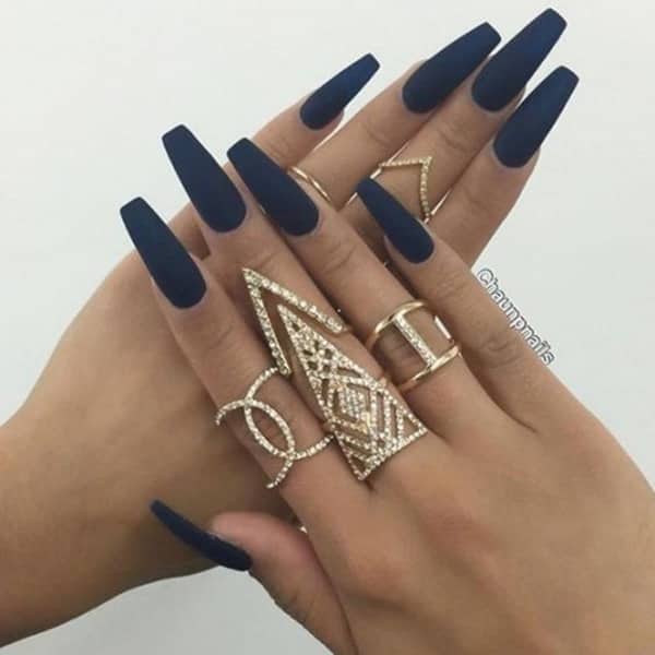 Black coffin nail design