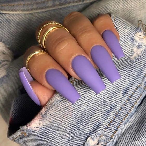 Matte coffin nails design