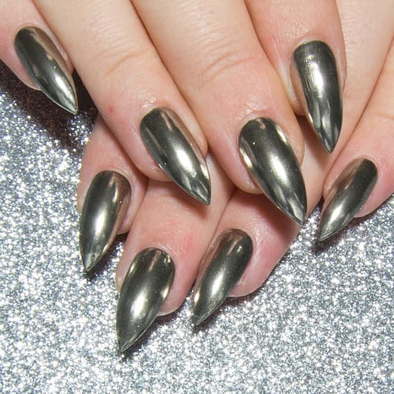 press on chrome nails