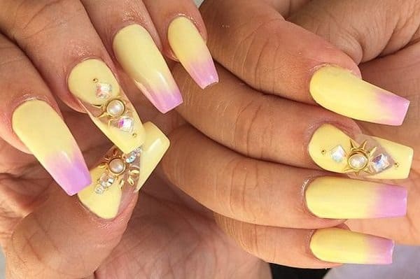 Gorgeous Stones & Studs in Pastel Nails 