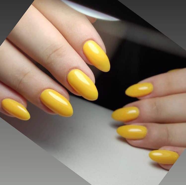 shellac yellow nail color