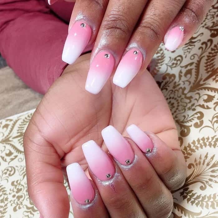 30 Graceful White Coffin Nails That Are Totally Edgy