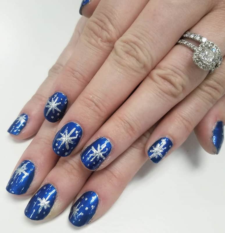 toothpick snowflake nail art