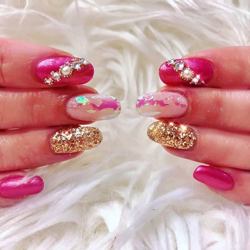 pink and gold quinceanera nails