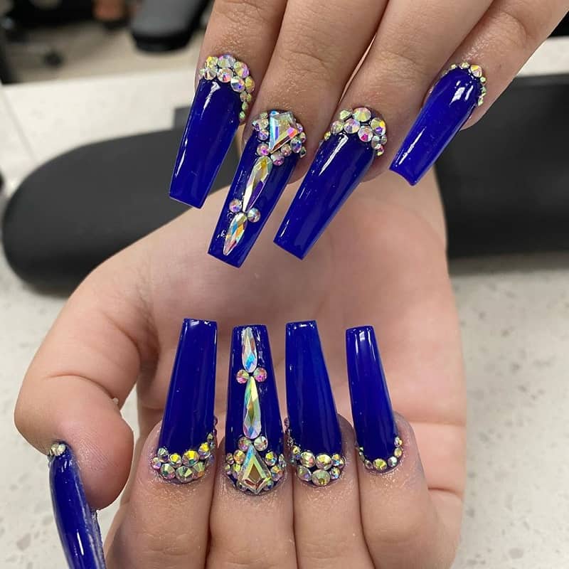 royal blue quinceanera nails